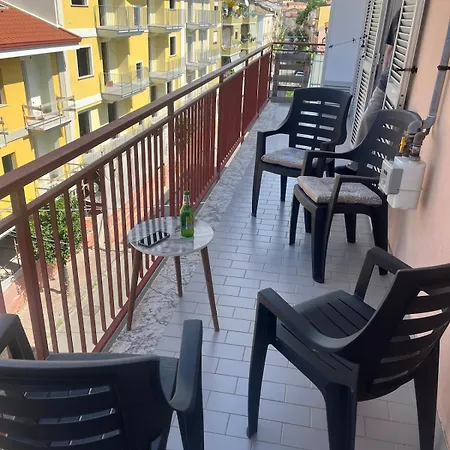 Margheritaville! Penthouse With Views! Amantea